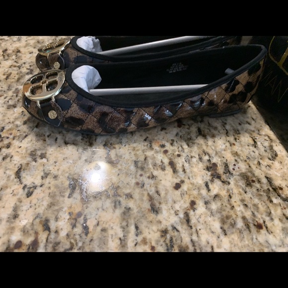 Iman size 6.5 flats - Picture 6 of 7